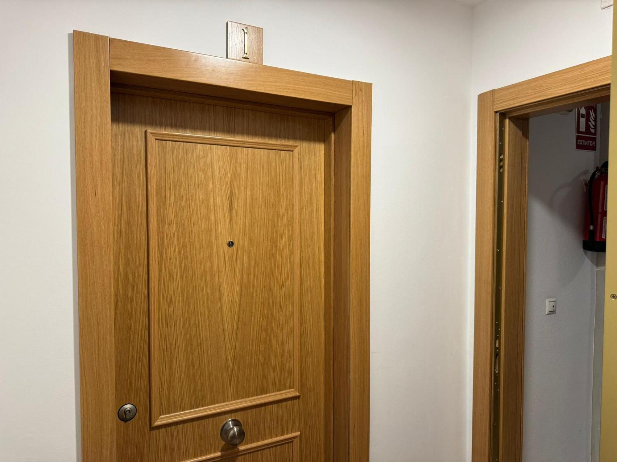 Apartamento Avenida America กอร์โดบา ภายนอก รูปภาพ