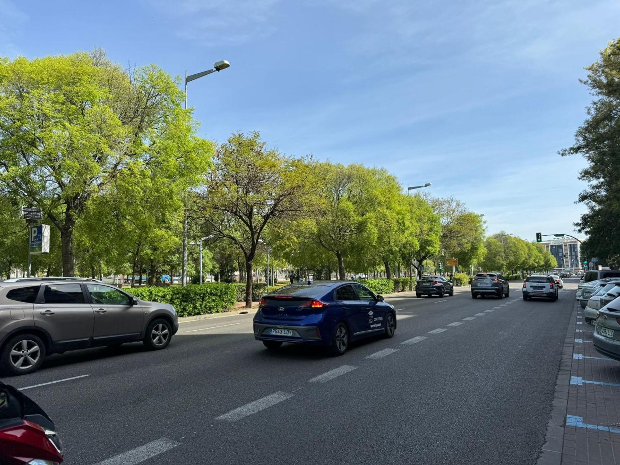 Apartamento Avenida America กอร์โดบา ภายนอก รูปภาพ